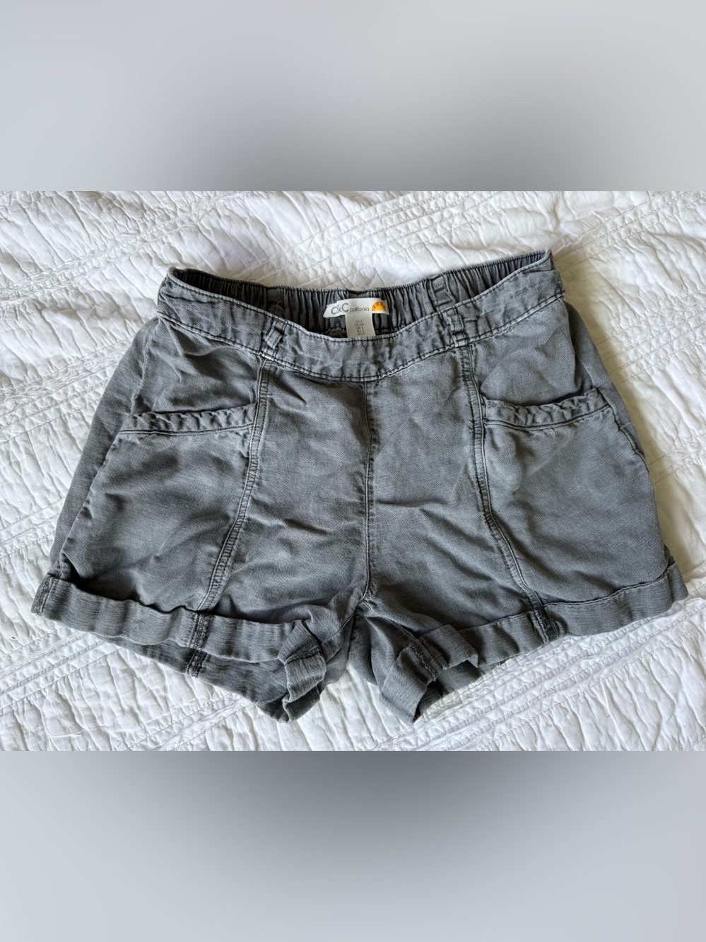 C&C California Gray Women's Roll-Cuff Linen Shorts | Size Small